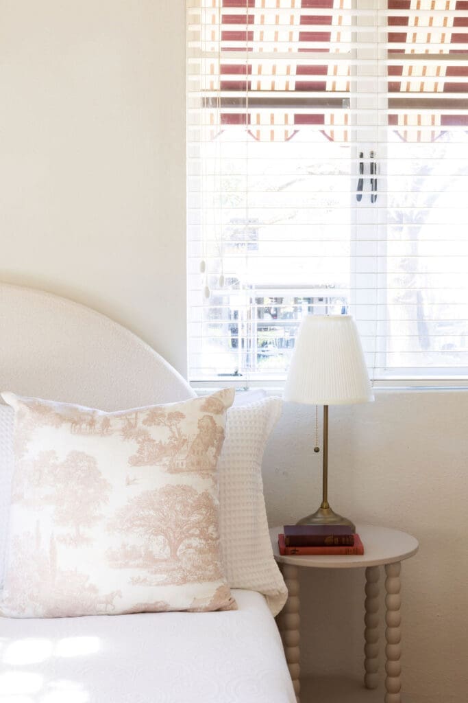 Filtered light and classic interiors, Staged by Dimora, Canberra home staging. 